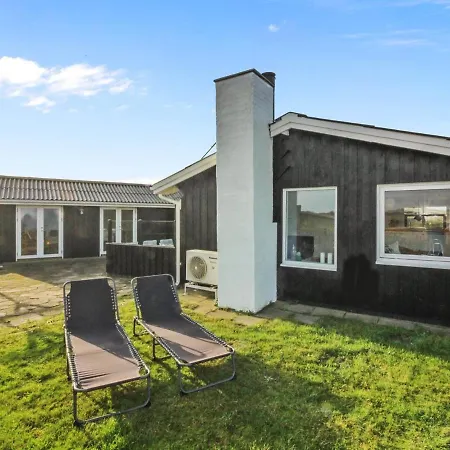 Edlef - 279m From The Sea In Nw Jutland By Interhome